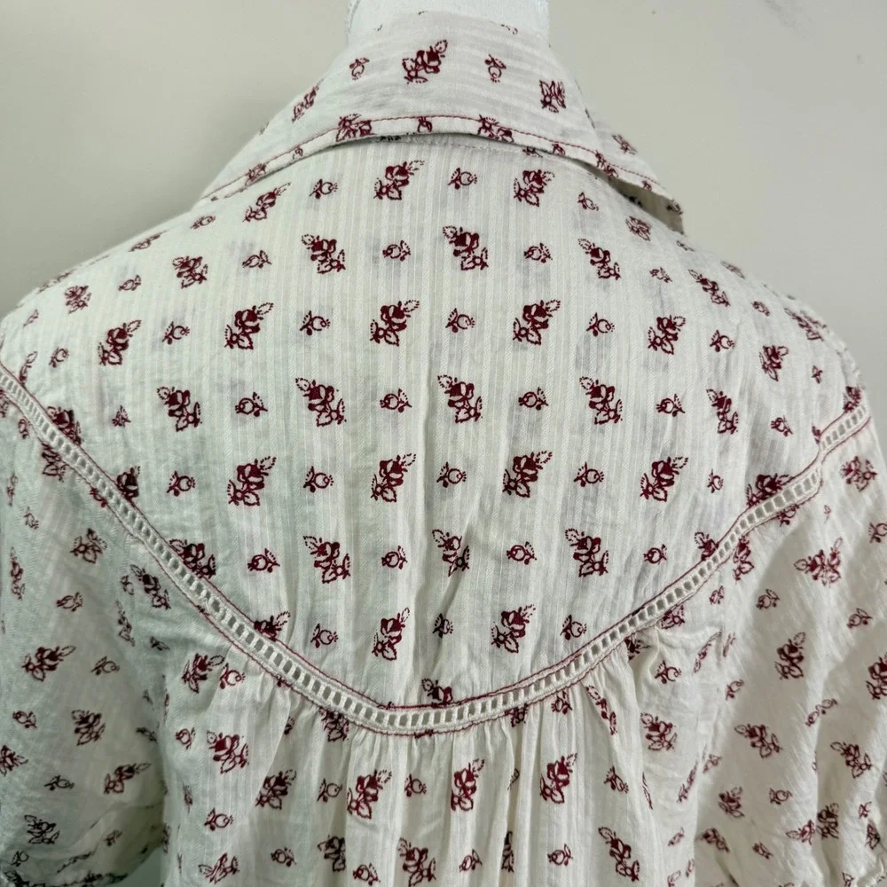 Anthropologie Floral Block Print Boho Blouse Red Cream Lace Trim Puff Sleeve M